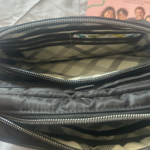 Lug NWT Double Back Belt Bag - Picture 4 of 4